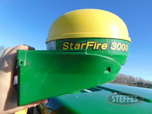  John Deere StarFire 3000_1.jpg